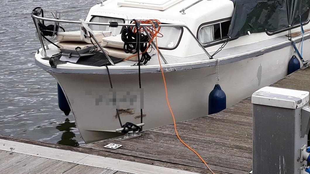 Scheepje in een haven